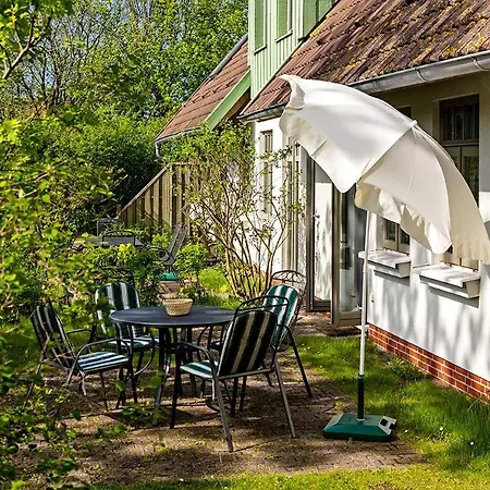 Ferienhaussiedlung Strandperlen Sanddornhof 7d * Wustrow (Fischland)