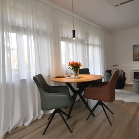 Дом отдыха Ferienhaussiedlung Strandperlen Sanddornhof 7d Вустров